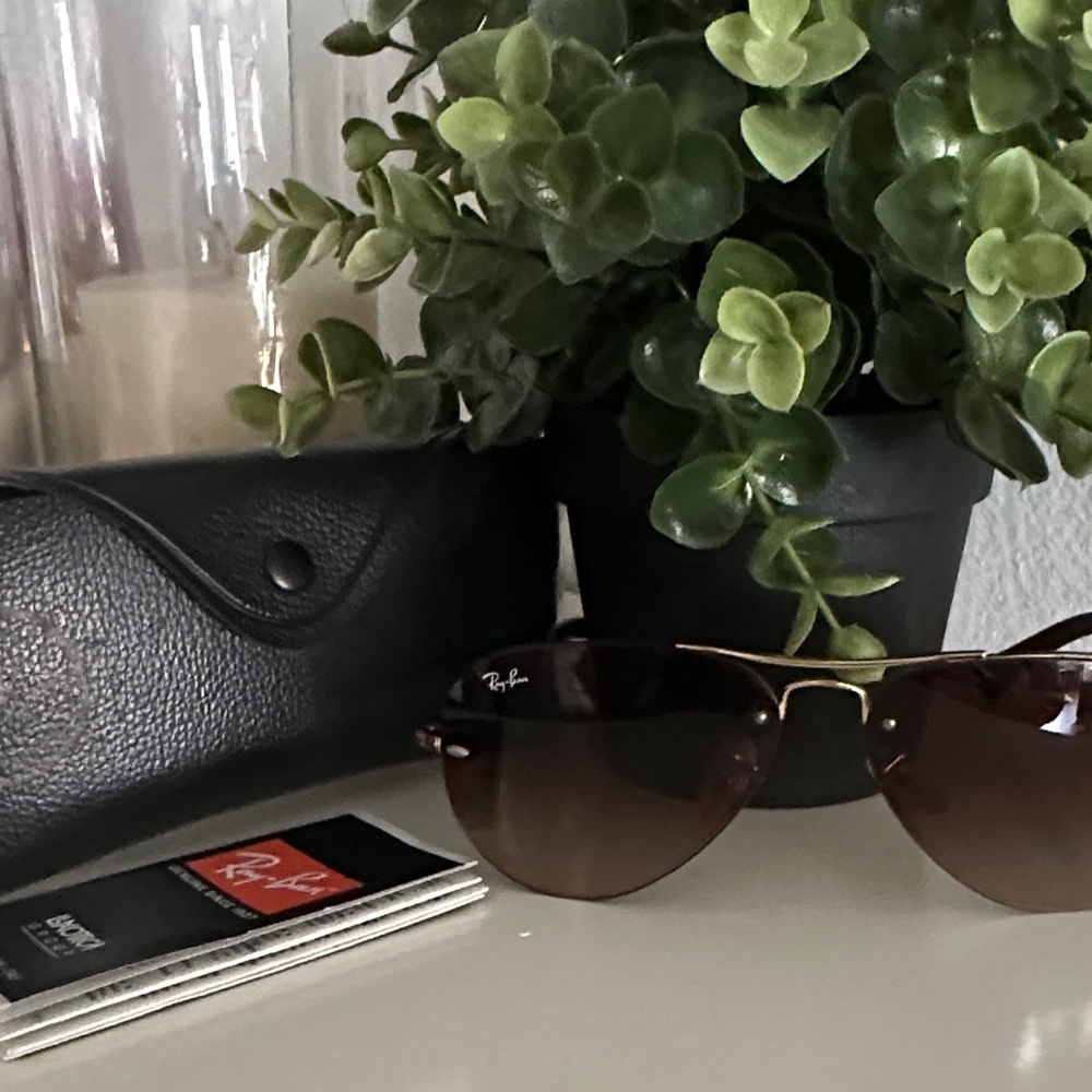 Unisex Ray-Ban Sunglasses